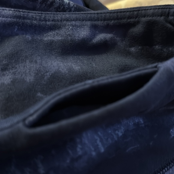 Womans Tek gear 1x nwt mid rise essentials capri - Picture 12 of 14